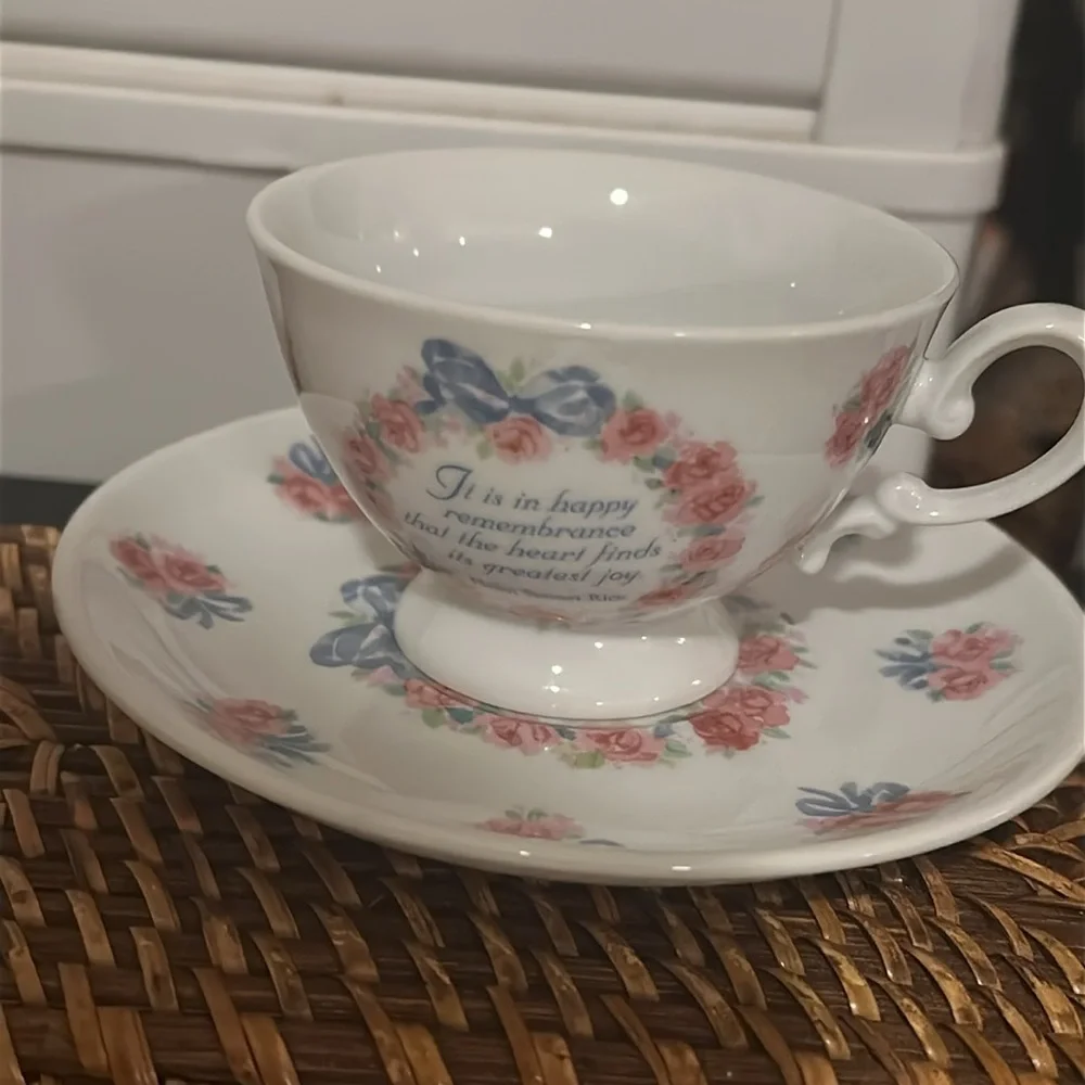 Helen Steiner Rice Tradition of Inspiration floral Tea Cup & Saucer